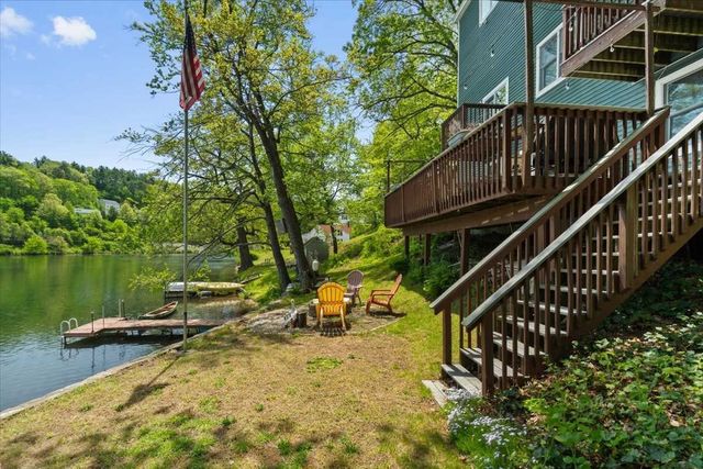 212 Grove St, Clinton, MA 01510
