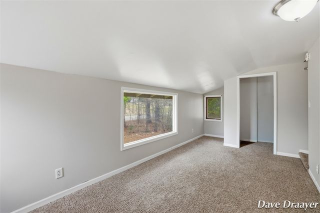 7869 17 Mile Road, Cedar Springs, MI 49319