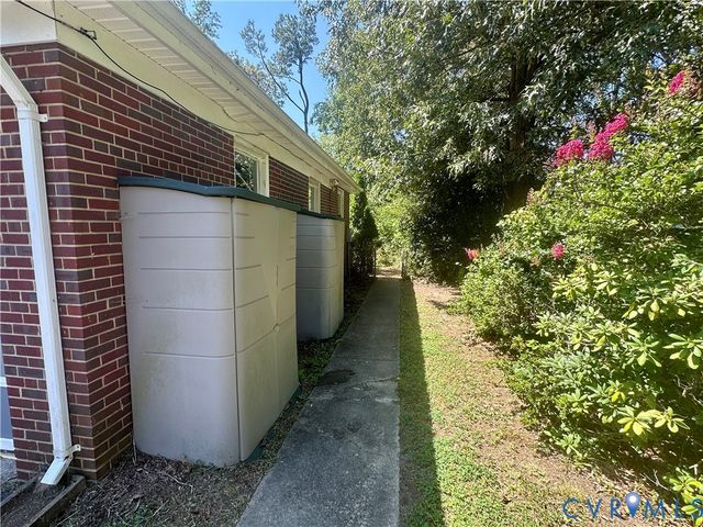6513 Hagueman Dr, Forest, VA 23225