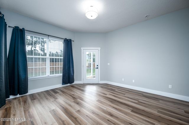 13147 HAMMOCK Circle N, Jacksonville, FL 32225