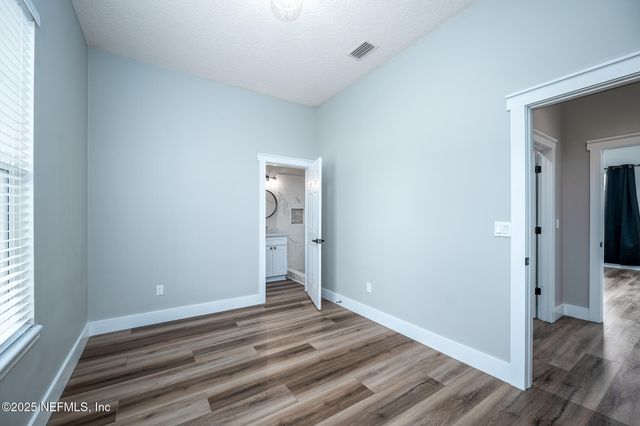 13147 HAMMOCK Circle N, Jacksonville, FL 32225