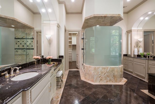 6807 Wander Place, Dallas, TX 75230