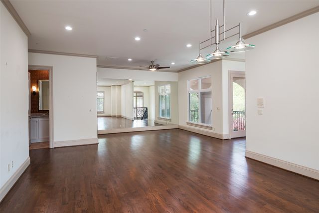 6807 Wander Place, Dallas, TX 75230