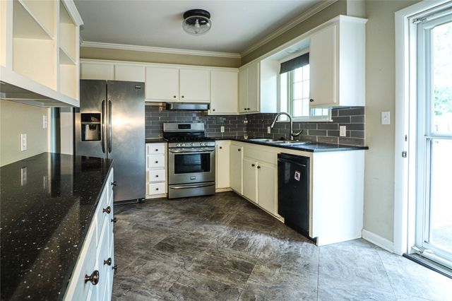 2914 S 74th East Avenue, Tulsa, OK 74129