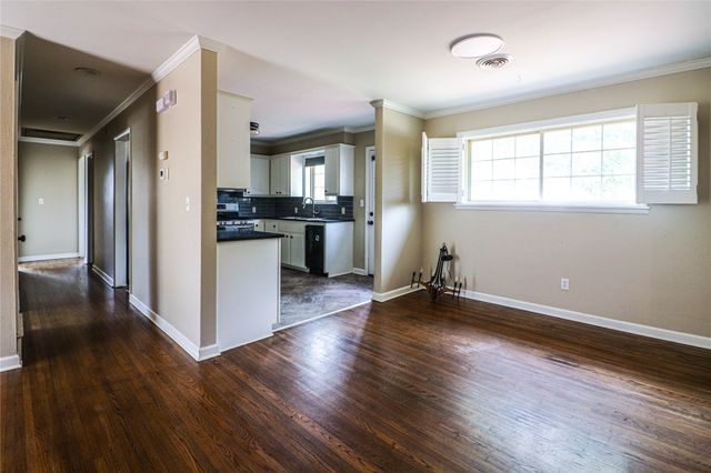 2914 S 74th East Avenue, Tulsa, OK 74129