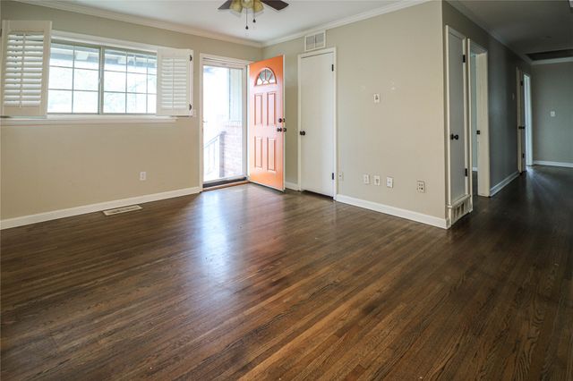 2914 S 74th East Avenue, Tulsa, OK 74129