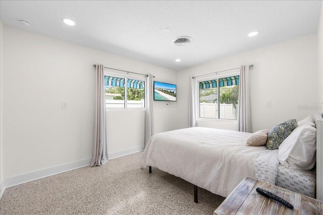 1019 MANDALAY AVENUE, Clearwater Beach, FL 33767