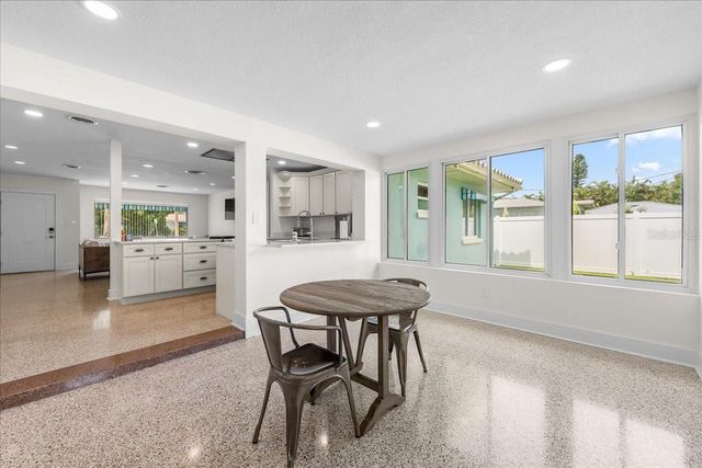 1019 MANDALAY AVENUE, Clearwater Beach, FL 33767