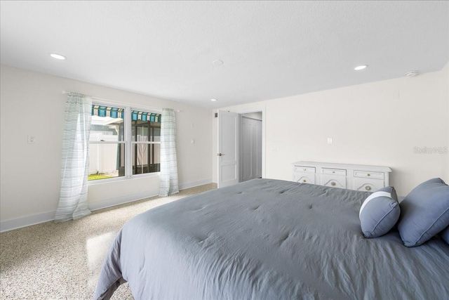 1019 MANDALAY AVENUE, Clearwater Beach, FL 33767