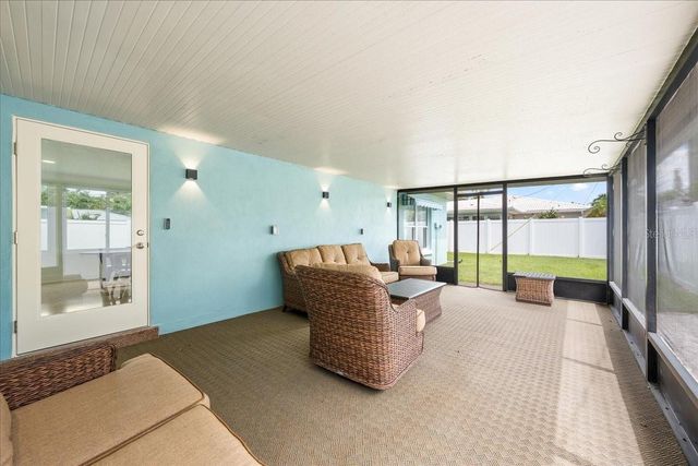 1019 MANDALAY AVENUE, Clearwater Beach, FL 33767