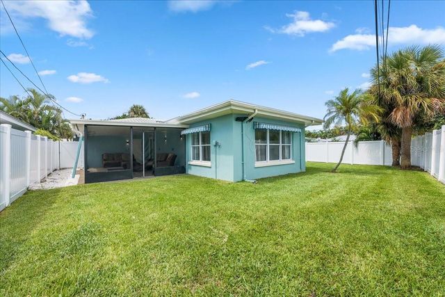1019 MANDALAY AVENUE, Clearwater Beach, FL 33767