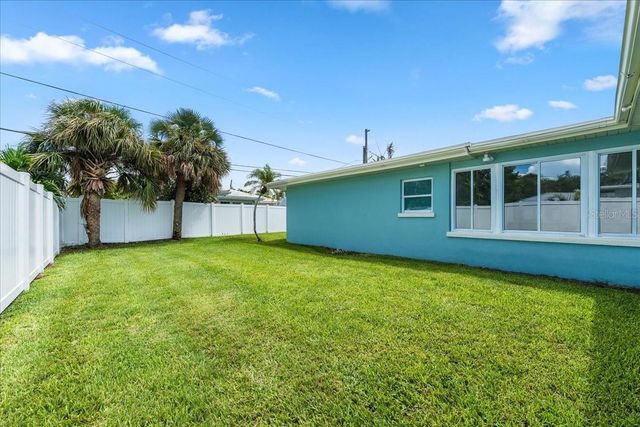 1019 MANDALAY AVENUE, Clearwater Beach, FL 33767