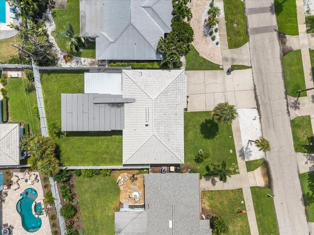 1019 MANDALAY AVENUE, Clearwater Beach, FL 33767