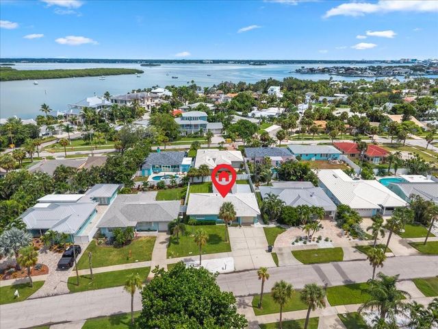 1019 MANDALAY AVENUE, Clearwater Beach, FL 33767