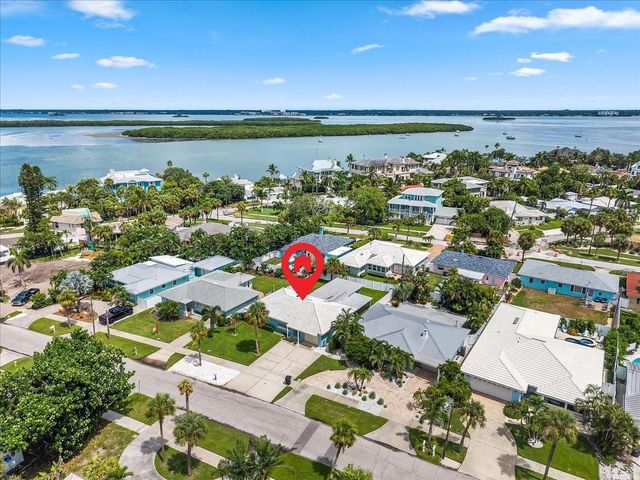 1019 MANDALAY AVENUE, Clearwater Beach, FL 33767