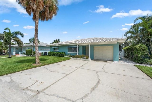 1019 MANDALAY AVENUE, Clearwater Beach, FL 33767
