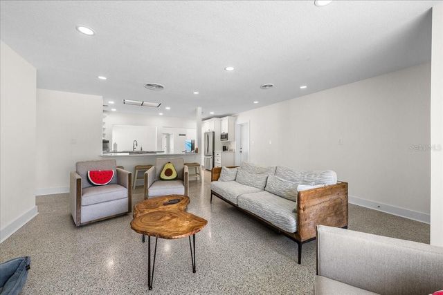 1019 MANDALAY AVENUE, Clearwater Beach, FL 33767