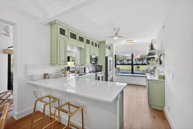 16000 W Bay Drive 157, Jupiter, FL 33477