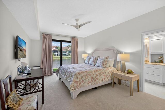 16000 W Bay Drive 157, Jupiter, FL 33477