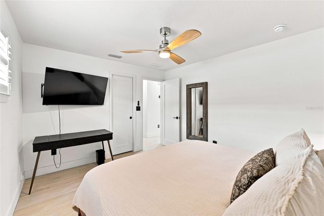 6241 TANGLEWOOD DRIVE NE, St Petersburg, FL 33702