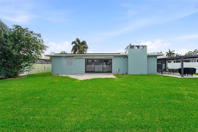 6241 TANGLEWOOD DRIVE NE, St Petersburg, FL 33702
