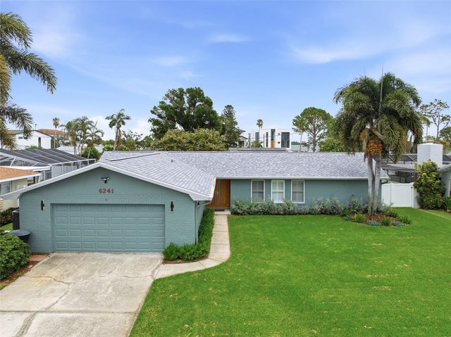 6241 TANGLEWOOD DRIVE NE, St Petersburg, FL 33702