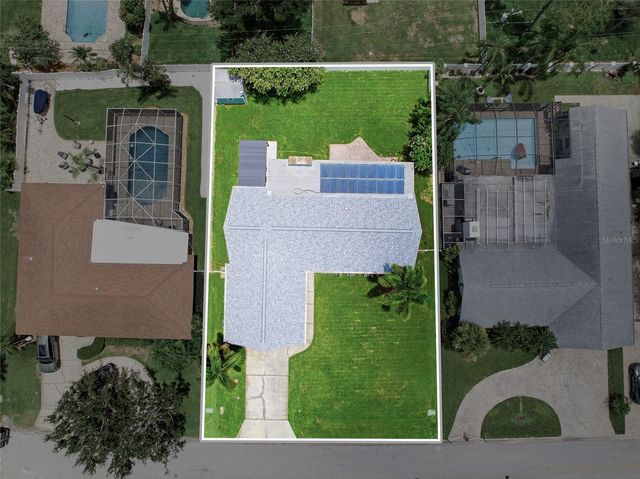 6241 TANGLEWOOD DRIVE NE, St Petersburg, FL 33702