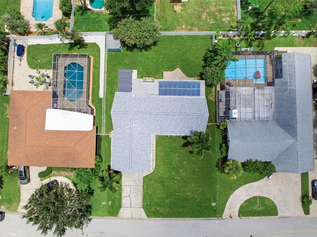 6241 TANGLEWOOD DRIVE NE, St Petersburg, FL 33702