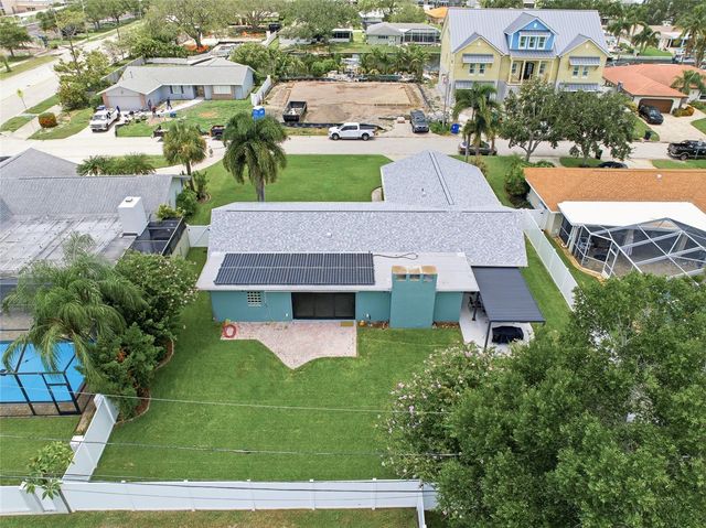 6241 TANGLEWOOD DRIVE NE, St Petersburg, FL 33702