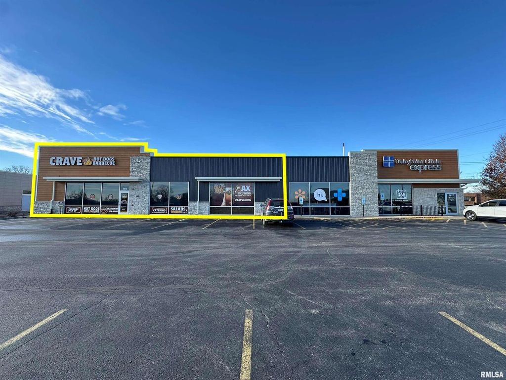 1411 KIMBERLY Road, Bettendorf, IA 52722