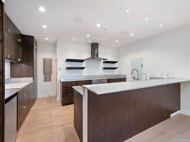 305 Joliet Ave Apt C, San Antonio, TX 78209