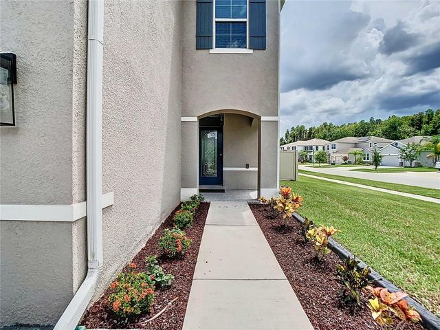 32670 ANSLEY BLOOM LANE, Wesley Chapel, FL 33543