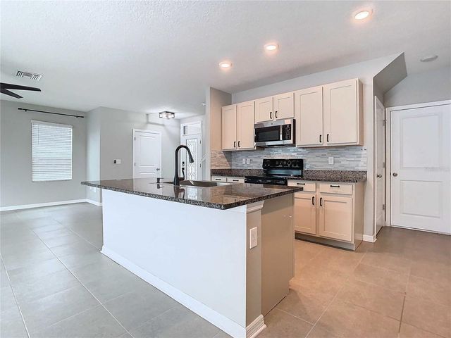 32670 ANSLEY BLOOM LANE, Wesley Chapel, FL 33543