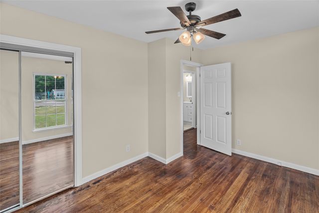 109 S 1st Street, Godley, TX 76044