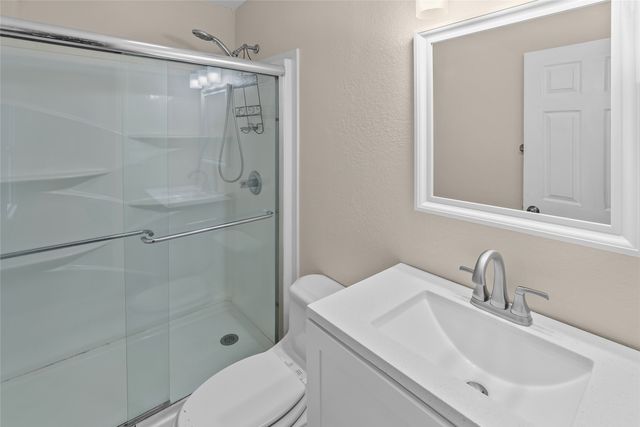 109 S 1st Street, Godley, TX 76044