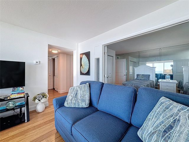 1100 TARPON CENTER DRIVE 301, Venice, FL 34285