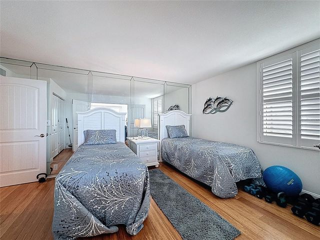 1100 TARPON CENTER DRIVE 301, Venice, FL 34285