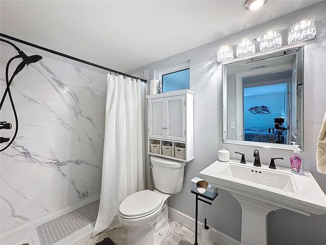 1100 TARPON CENTER DRIVE 301, Venice, FL 34285