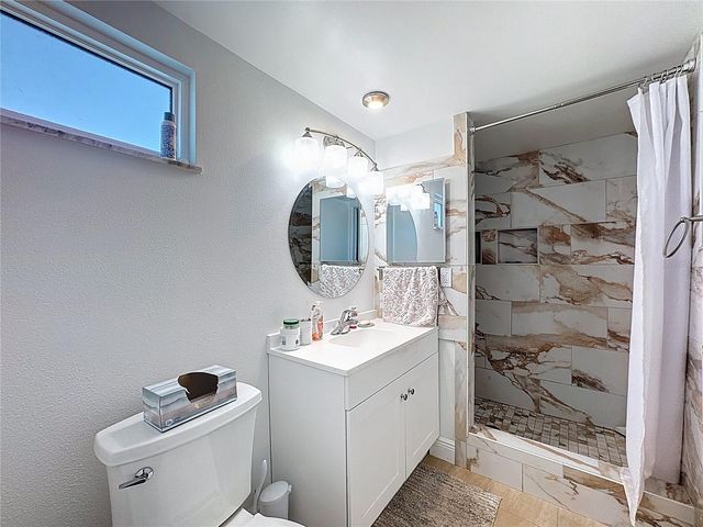 1100 TARPON CENTER DRIVE 301, Venice, FL 34285