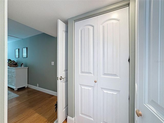 1100 TARPON CENTER DRIVE 301, Venice, FL 34285