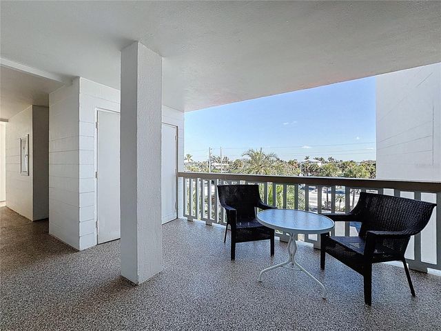 1100 TARPON CENTER DRIVE 301, Venice, FL 34285