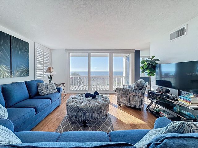 1100 TARPON CENTER DRIVE 301, Venice, FL 34285