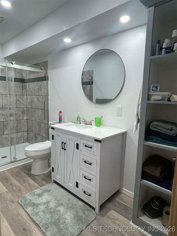 19002 W Woodhaven Drive, Cookson, OK 74427