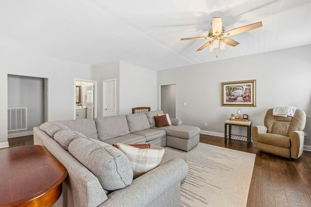 258 Telavera Dr, White House, TN 37188