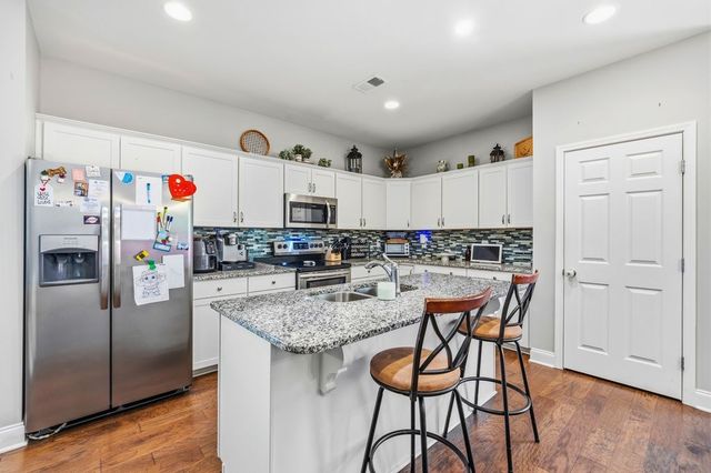 258 Telavera Dr, White House, TN 37188
