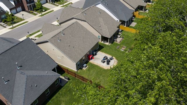 258 Telavera Dr, White House, TN 37188