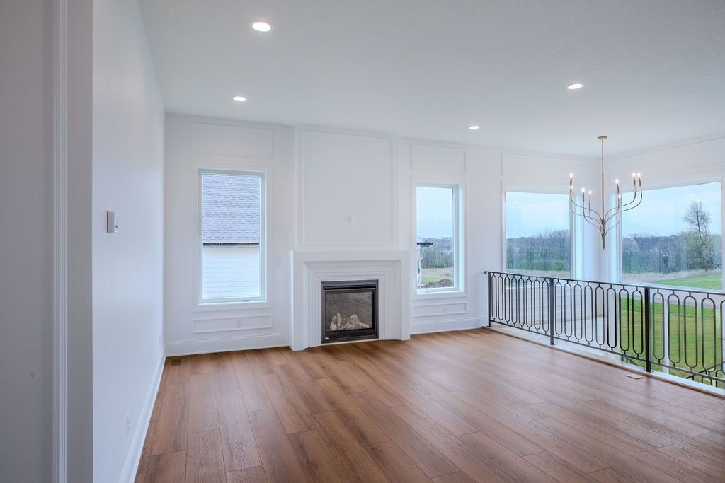 18284 Baxter Place, Clive, IA 50325
