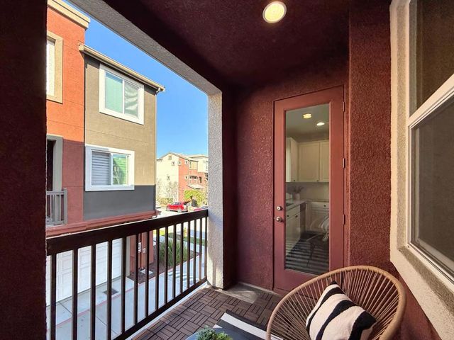 1053 Eagle Way, San Jose, CA 95131