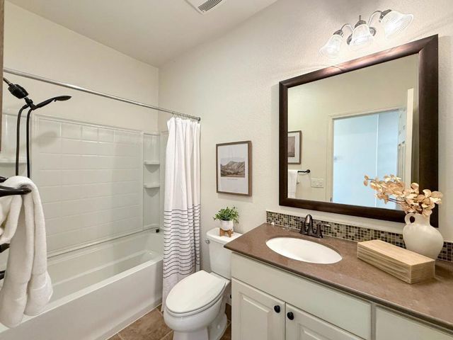 1053 Eagle Way, San Jose, CA 95131