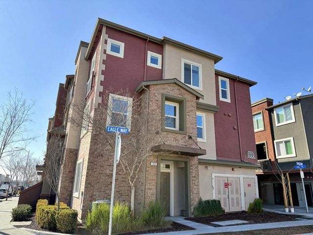 1053 Eagle Way, San Jose, CA 95131